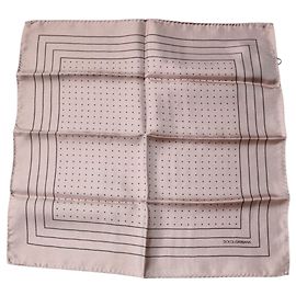 Dolce & Gabbana Lenço Quadrado com Bolinhas Cor-de-Rosa Rosa