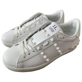 Valentino Untitled Rockstud Sneaker für Herren Weiß