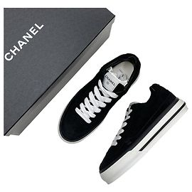 Chanel Sneakers in camoscio e velluto Nero Nero