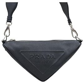 Prada Bolsa de Ombro Triangle em Couro Saffiano Marrom
