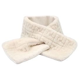 Fendi Cachecol Muffler em Shearling Camellia Marrom