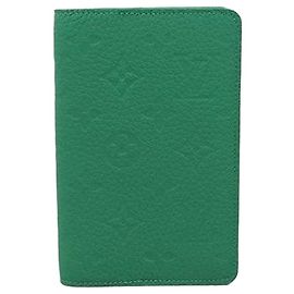 Louis Vuitton Porta-passaporte em pele Monogram verde Verde