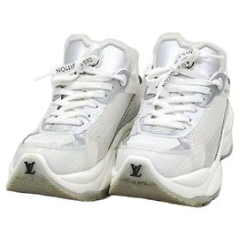 Louis Vuitton Monogram Run Sneaker Mehrfarben