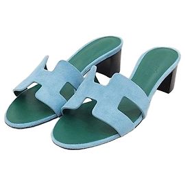 Sandales Oasis en daim Hermès Multicolore
