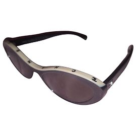 Óculos de sol Chanel Preto Branco
