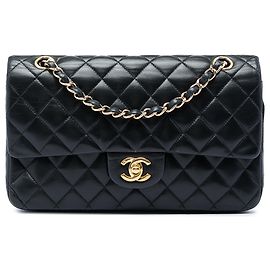Chanel Black Medium Classic Lambskin Double Flap Nero