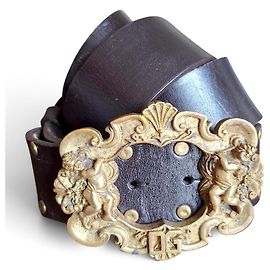 Dolce & Gabbana Cinto de Couro Barocco Putti Marrom Dourado