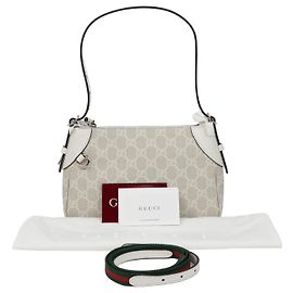 Gucci Borsa a spalla piccola GG Emblem Marrone