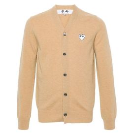 Comme Des Garcons Rebeca de lana beige con parche de corazón blanco Castaño