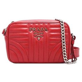 Prada Borsa a tracolla in vitello morbido rosso Rosso