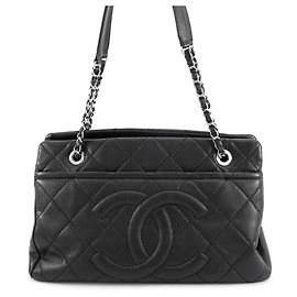 Saco Tote com Corrente Chanel Matelassé Preto