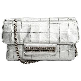 Chanel Bolsa de aba quadrada acolchoada em couro metalizado Silver 2000 Outro