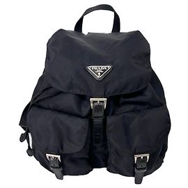 Prada Sac à dos Medium en nylon avec logo triangle Noir Noir