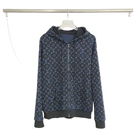 Louis Vuitton Casaco com capuz e fecho Monogram Multicor