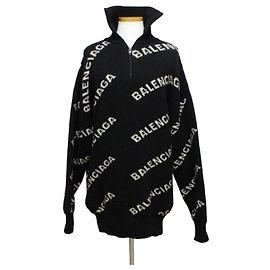 Balenciaga Oversized Strickpullover mit Half-Zip und Multi-Logo Schwarz