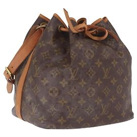 LOUIS VUITTON Monogram Petit Noe Shoulder Bag M42226 LV Auth 211205 - Jerrillo Autre
