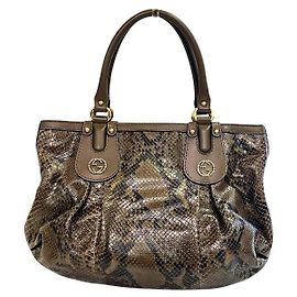 Bolso Gucci GG Interlocking de pitón Verde