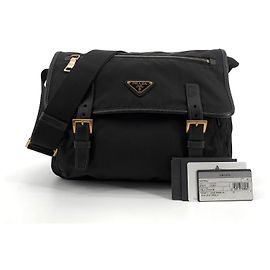 Prada Bolsa Messenger Crossbody em Nylon com Logotipo Triangular Preto