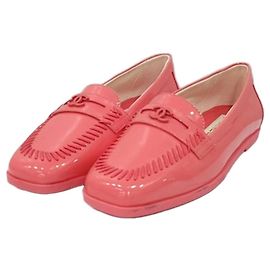 Mocasines Chanel de charol rosa Rosa