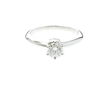 Autre Marque Tiffany Classic Solitaire Platinum Diamond Band Ring Silvery
