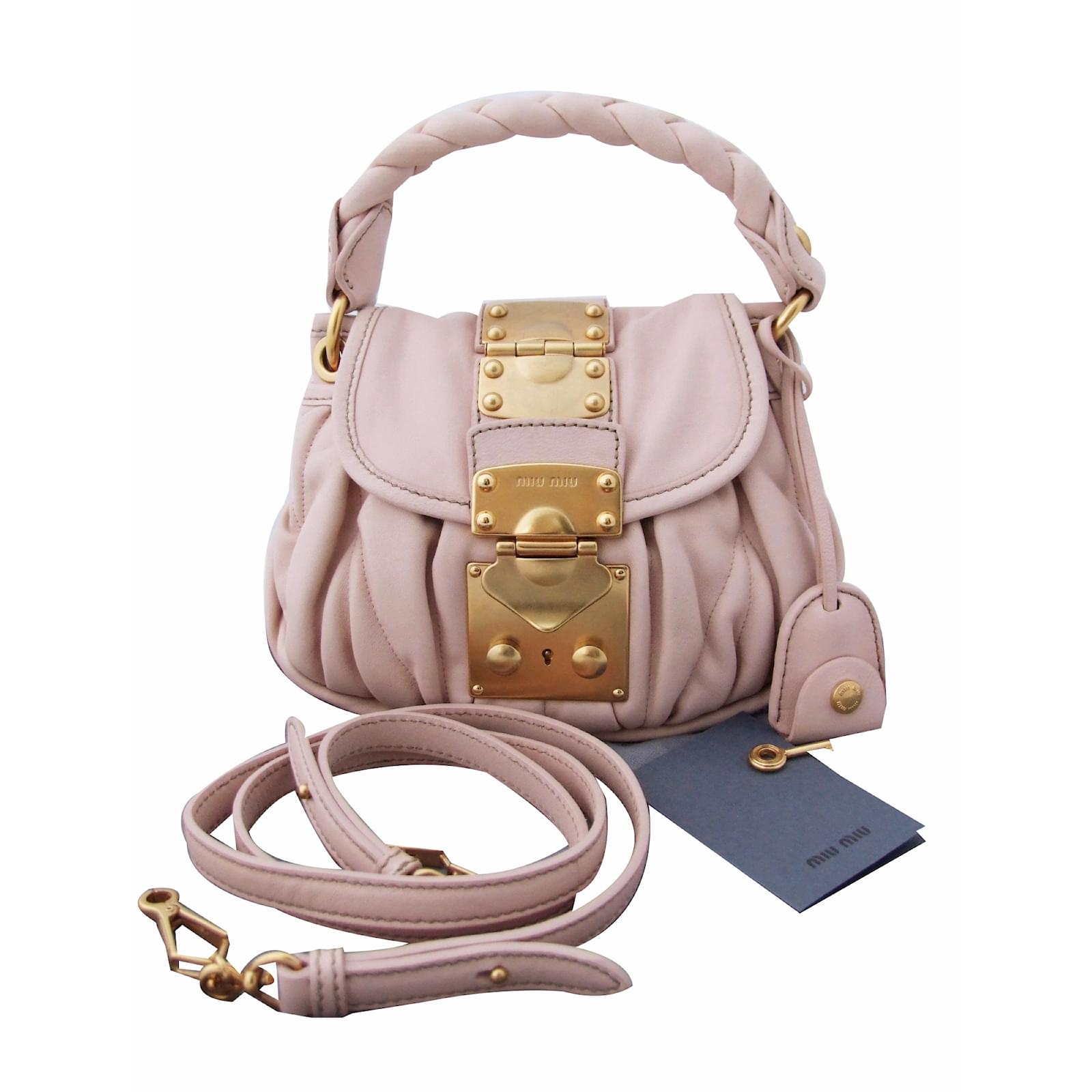 Borsa a tracolla Miu Miu in pelle color matelasse Rosa