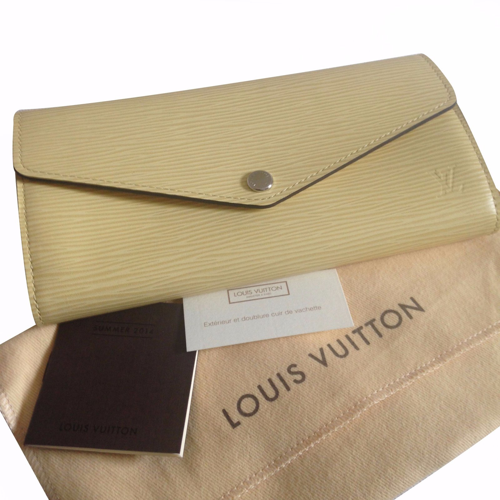 Louis Vuitton 2016 EPI Leather Sarah Wallet