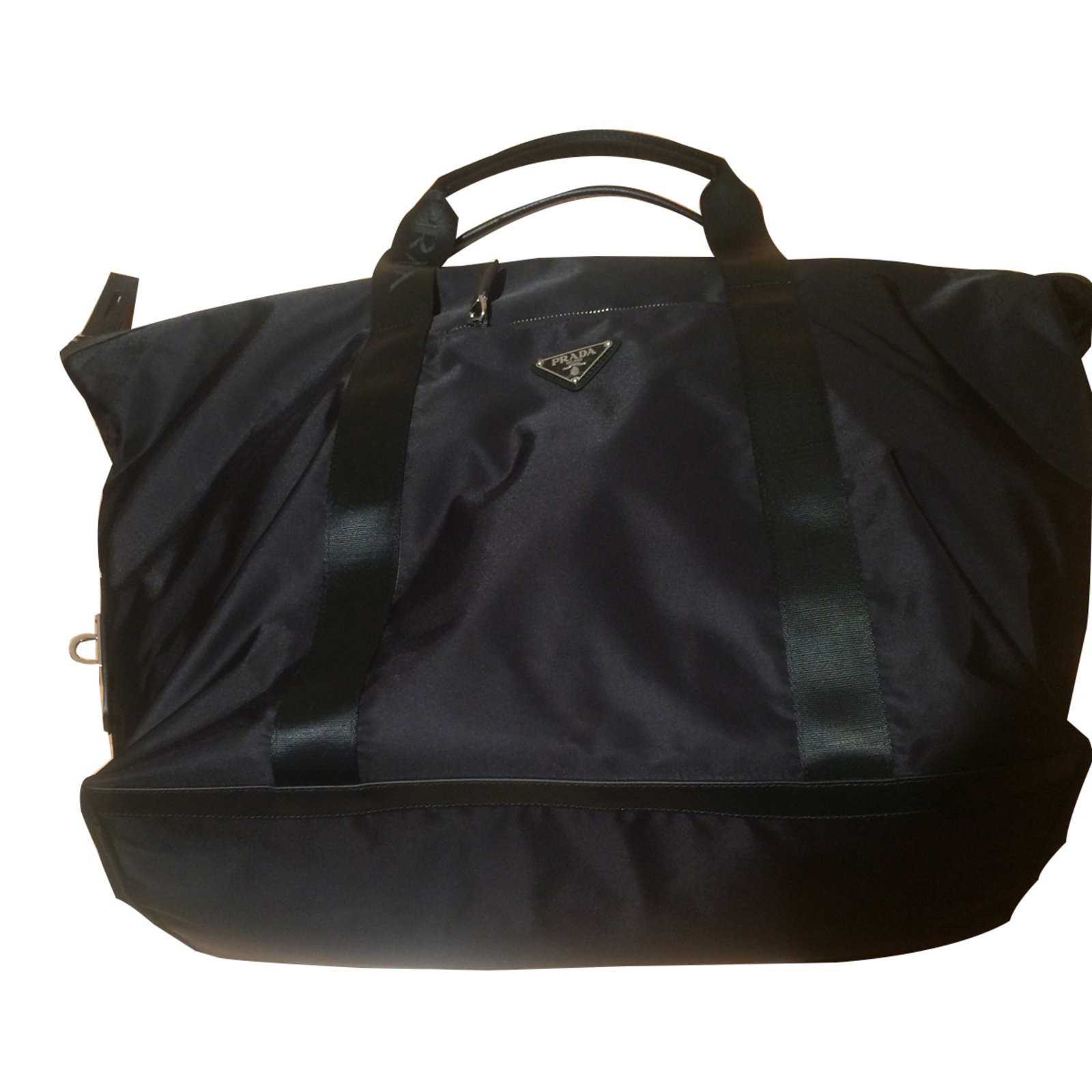 Prada Duffle bag Black Nylon ref.17703 - Joli Closet