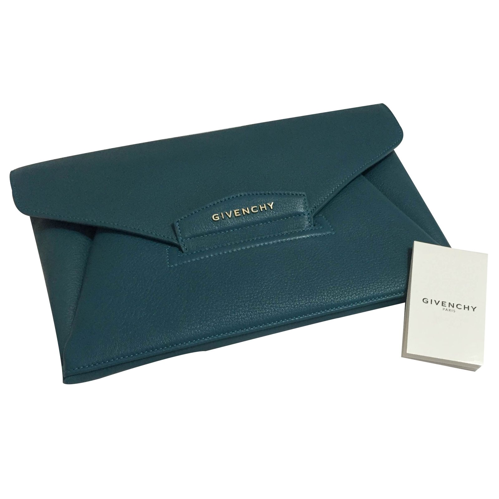 Givenchy Clutch bags Blue Leather ref.19230 - Joli Closet
