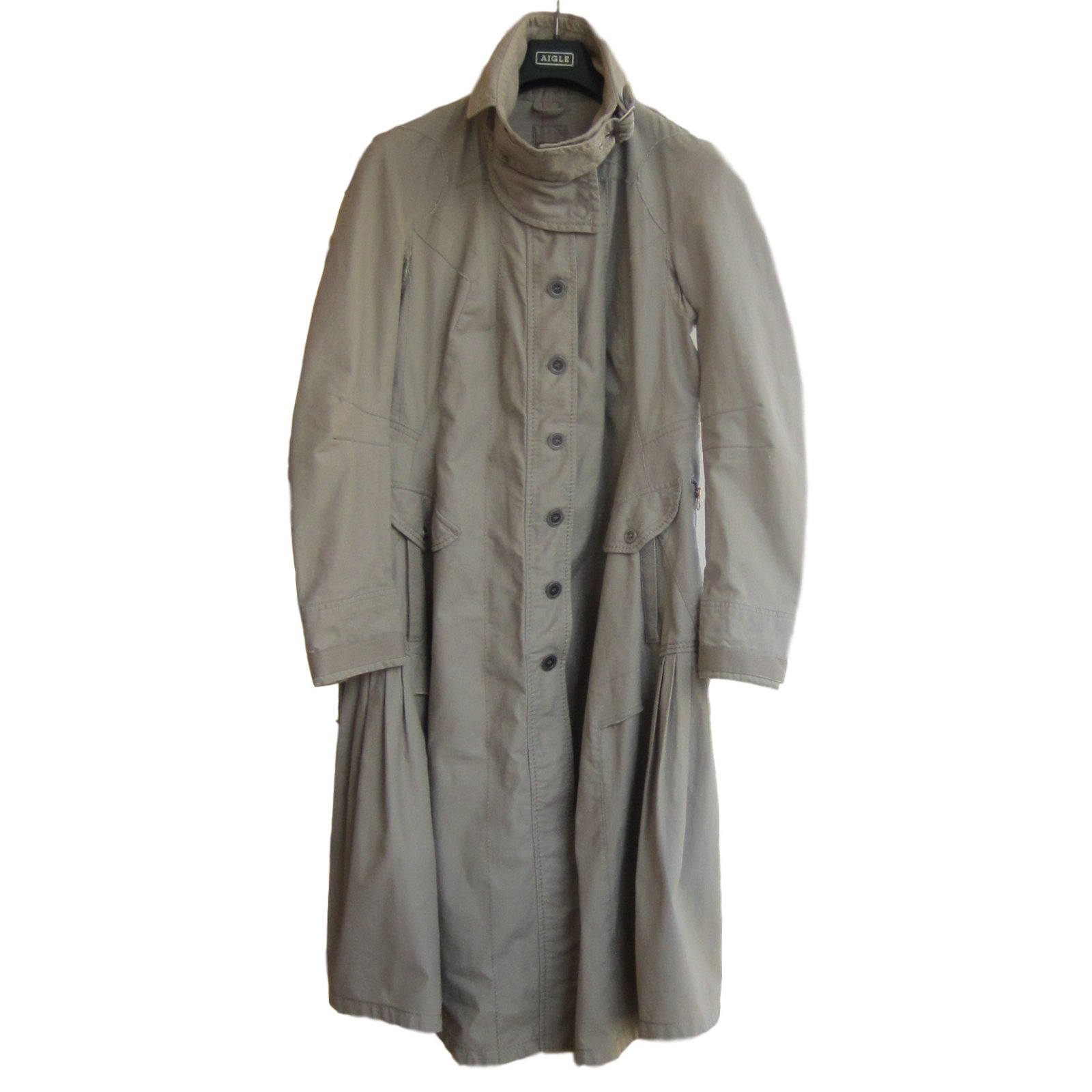 Trench coat