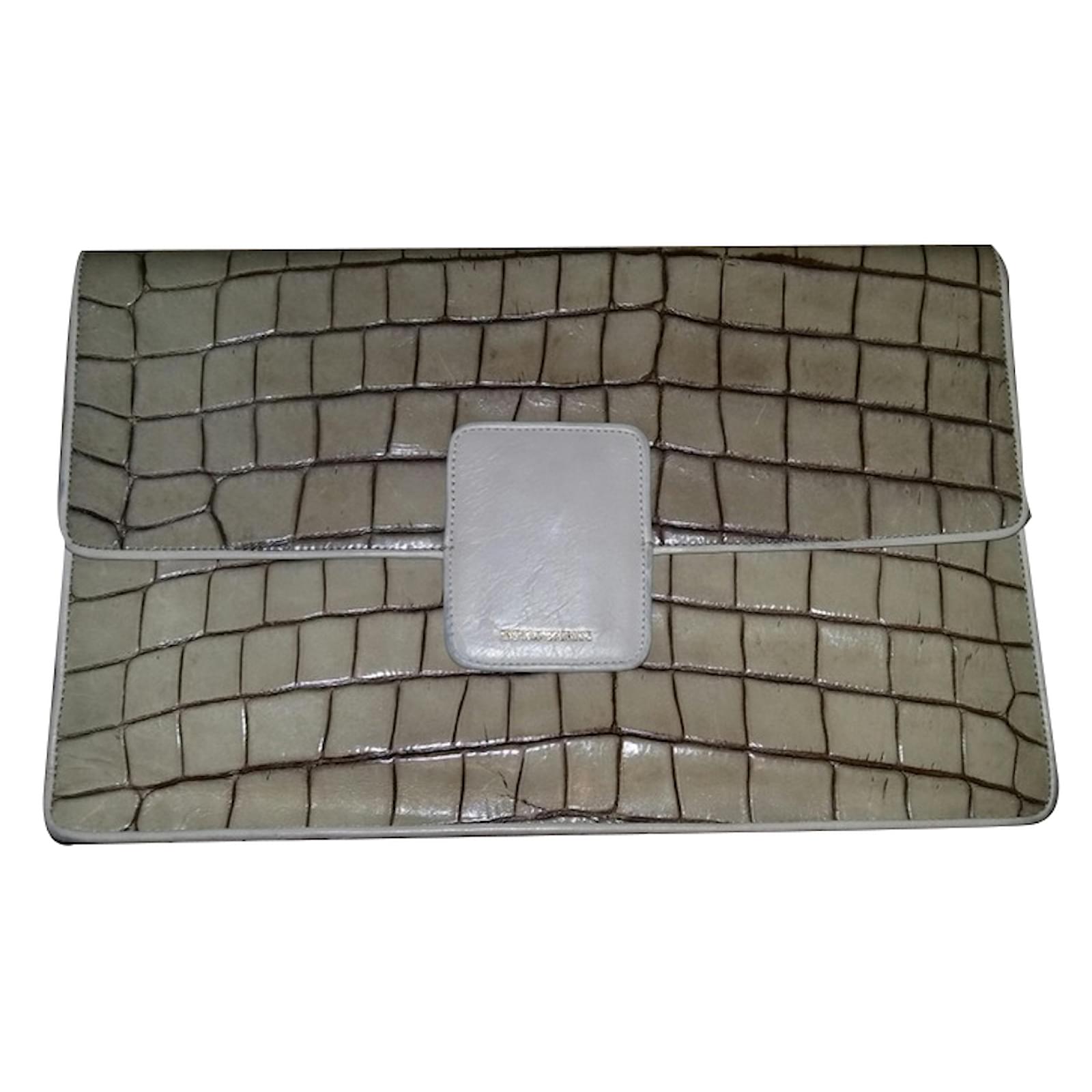 Emporio Armani Clutch bag Beige Leather ref.29461 Joli Closet