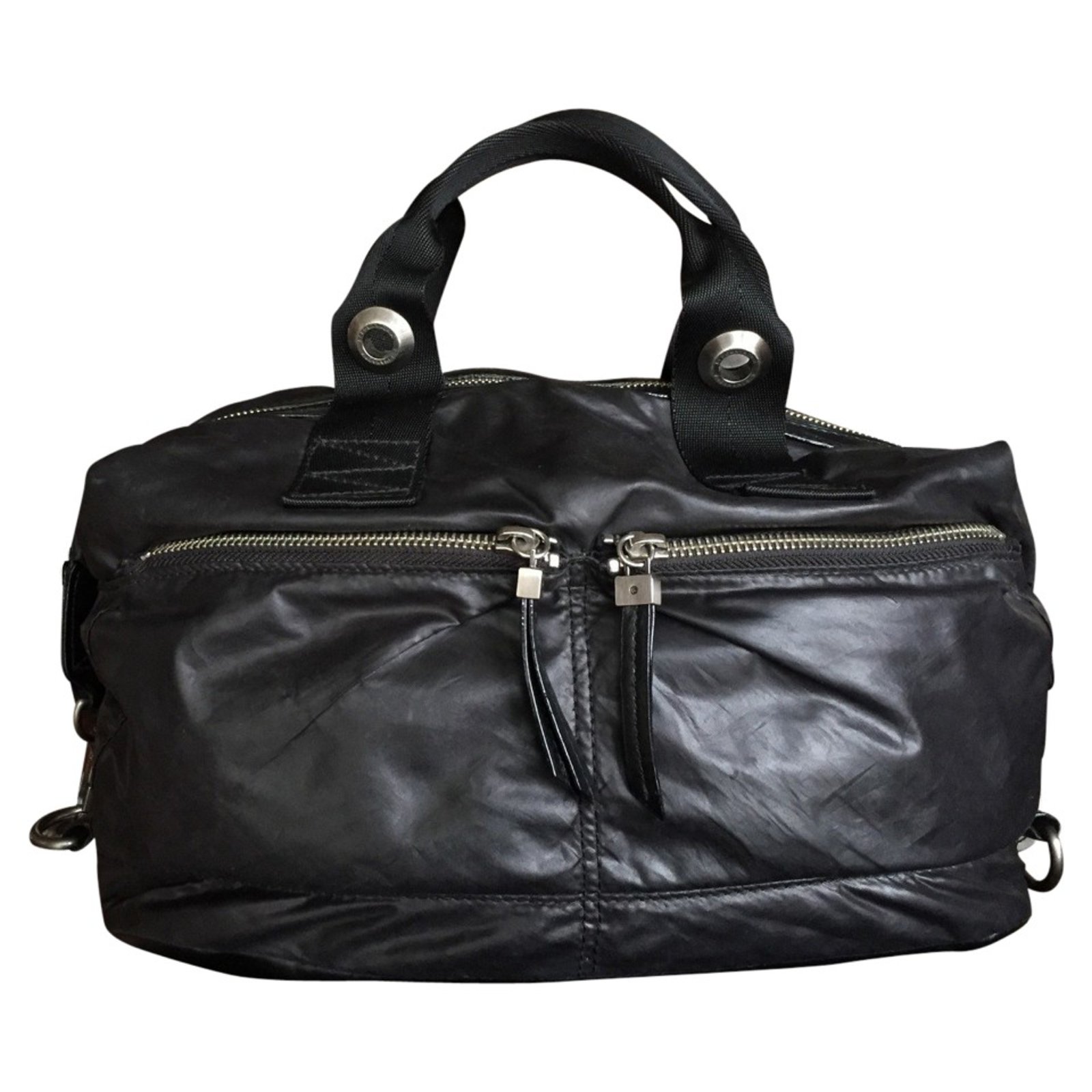 Bcbg Max Azria Handbags Black Cloth ref.32776 - Joli Closet