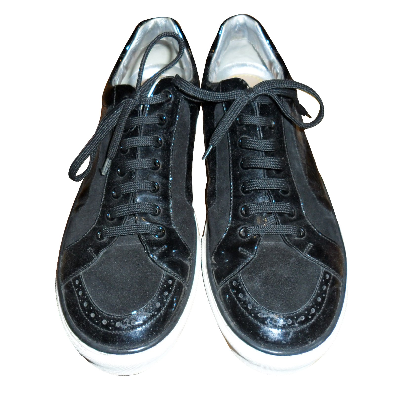 Louis Vuitton LV Monogram Leather Sneakers - Black Sneakers, Shoes -  LOU800638