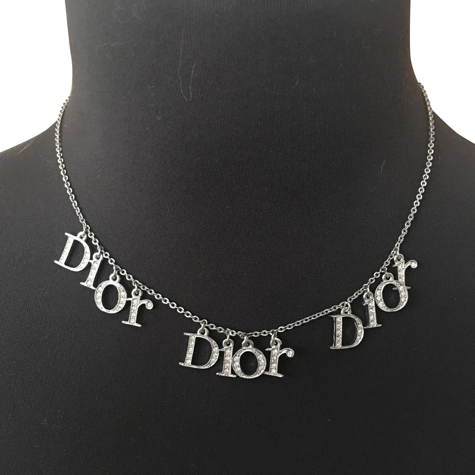 christian dior logo necklace