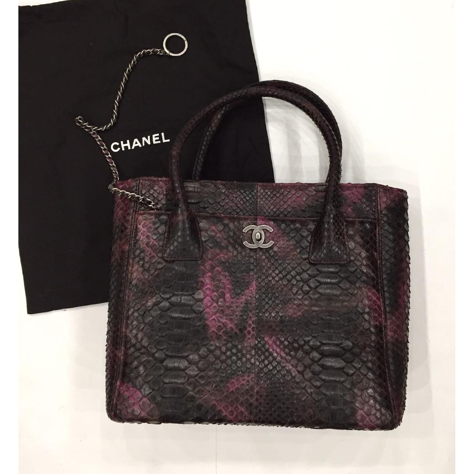 Exclusive Handbags Rt Ltd