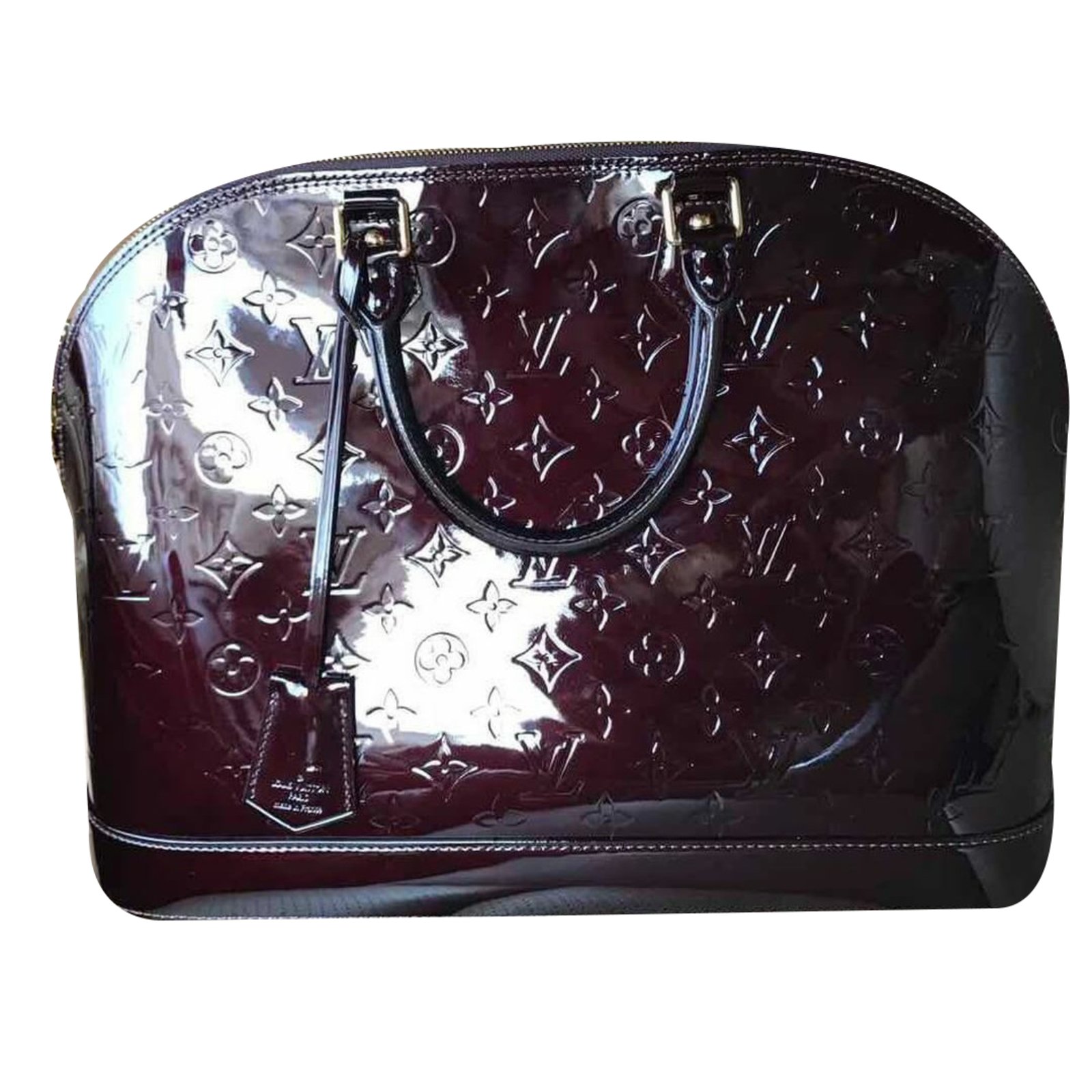 Louis Vuitton Amarante Monogram Vernis Alma MM Dark red Patent leather  ref.37329 - Joli Closet