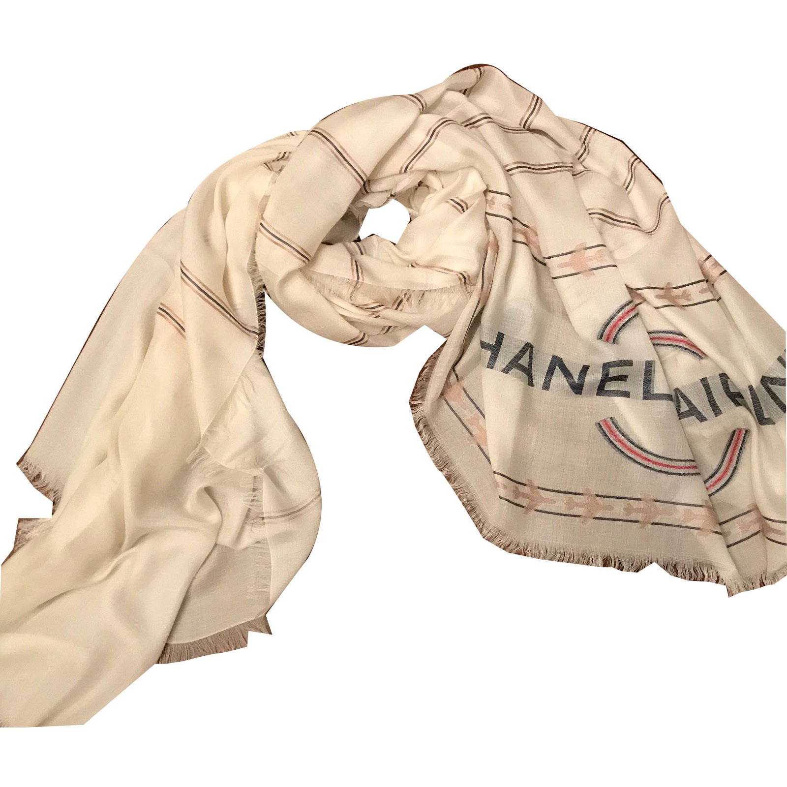 Chanel Silk scarf Cream Cashmere ref.38052 - Joli Closet