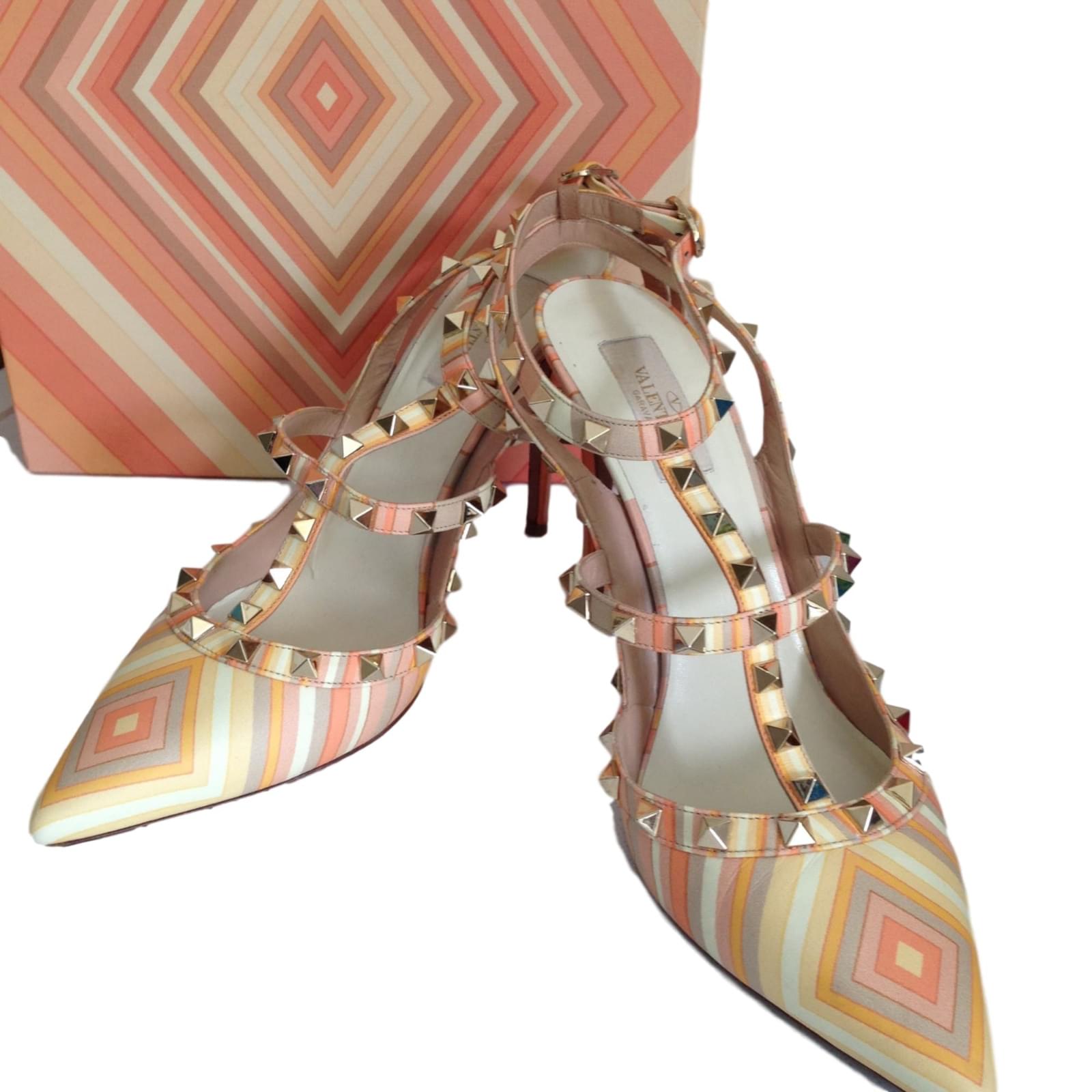 valentino rockstud escarpins