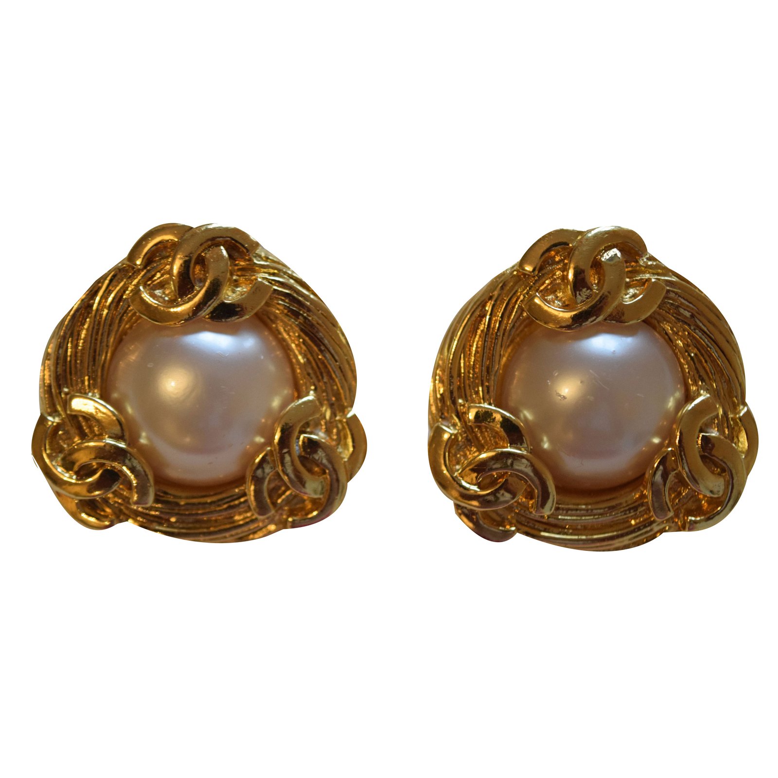 Vintage Chanel clip-on earrings Golden Pearl ref.44180 - Joli Closet