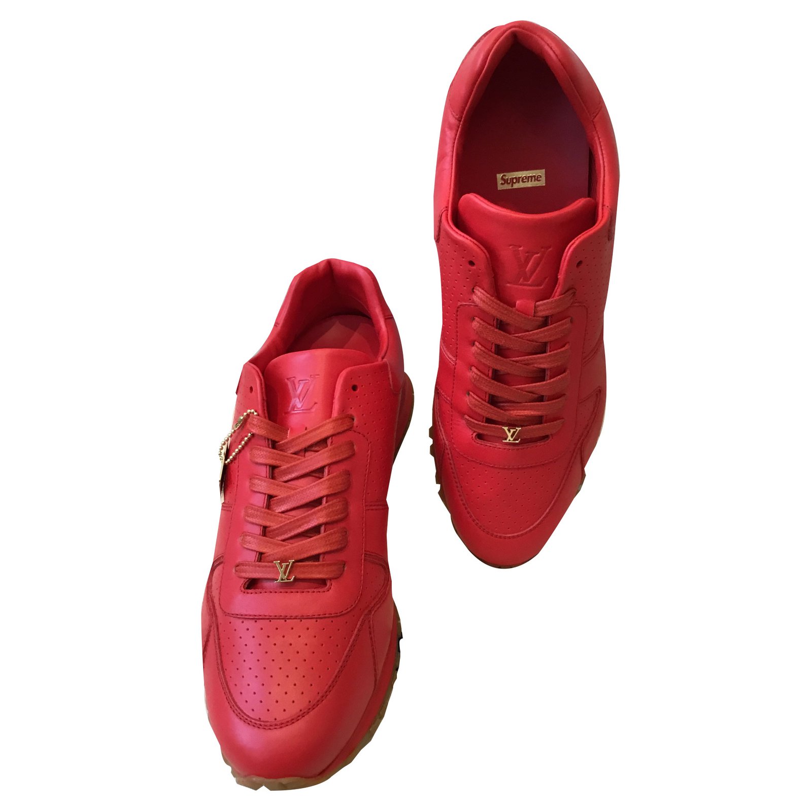 Louis Vuitton Run Away sneakers Red Suede ref.790741 - Joli Closet
