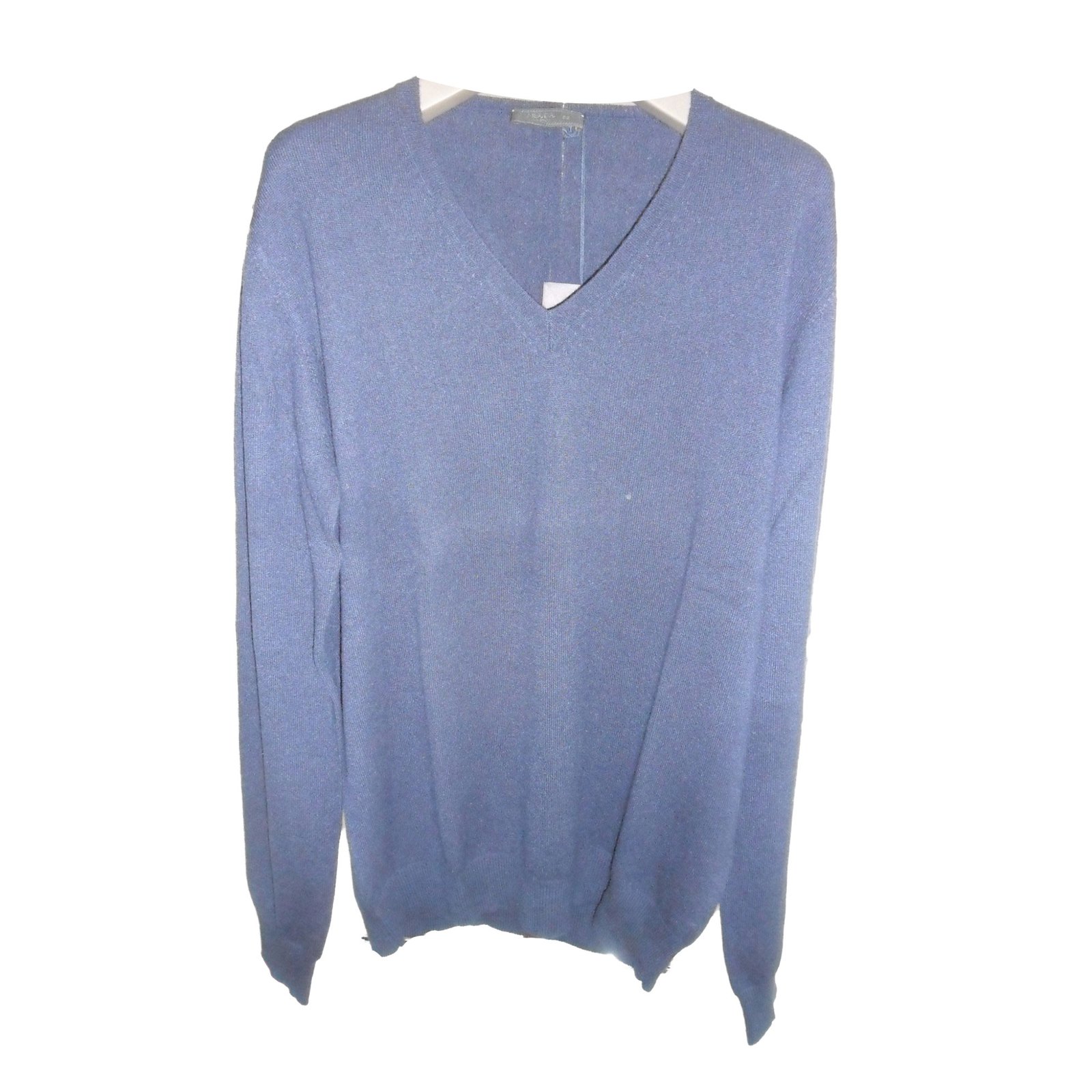 Prada nuevo suéter con cuello redondo para hombre. Azul Cachemira   - Joli Closet