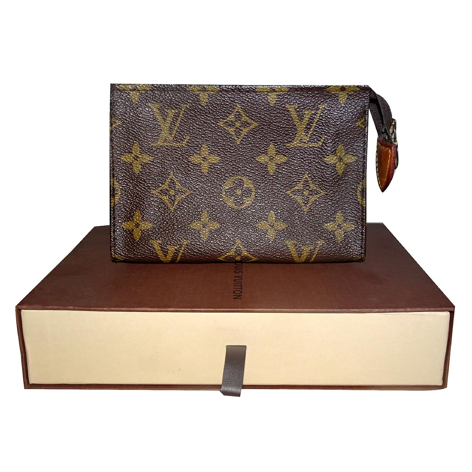 Louis Vuitton Monogram Toiletry Pouch Purses Wallets Cases Other