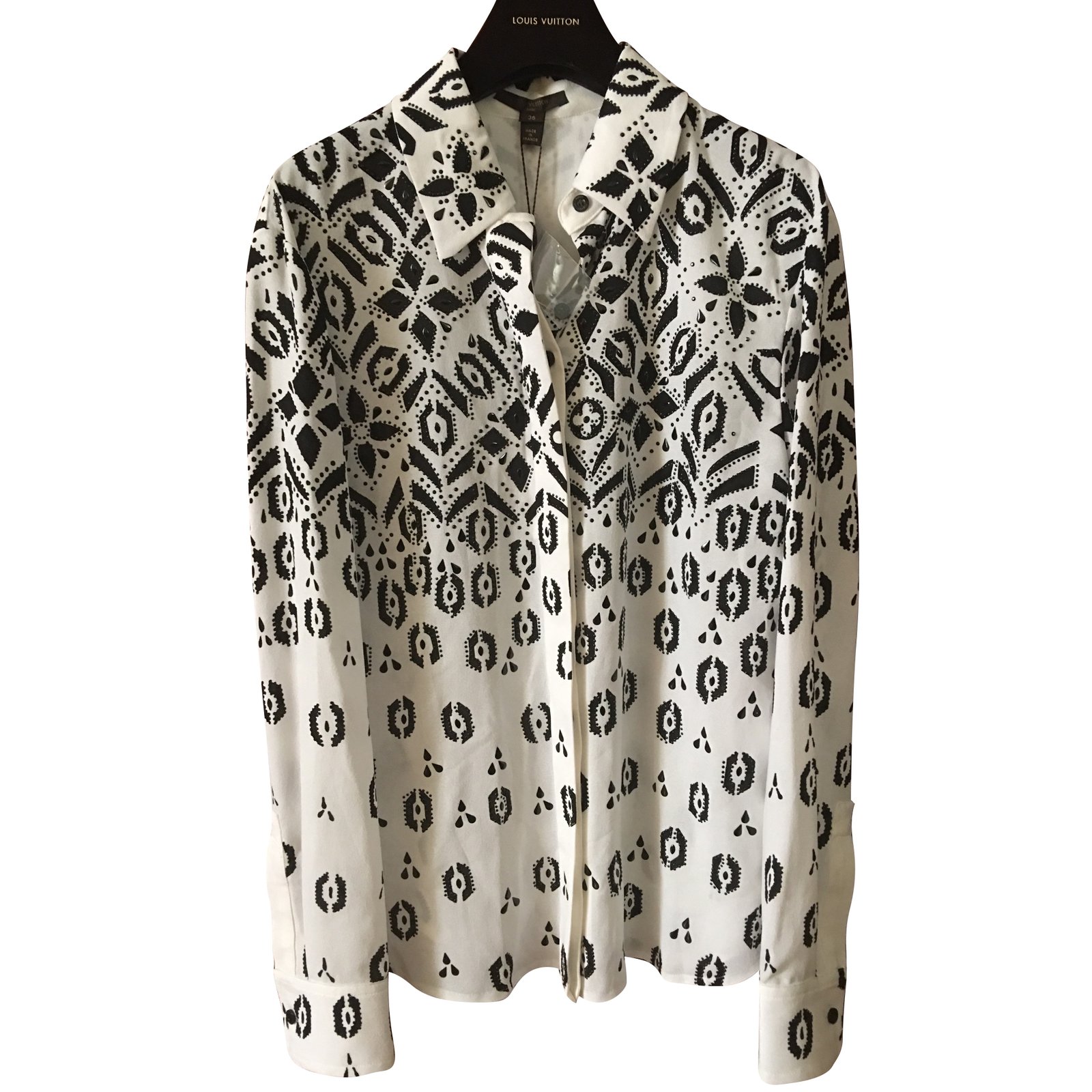 Louis Vuitton 2016 shirt White Viscose ref.45938 - Joli Closet