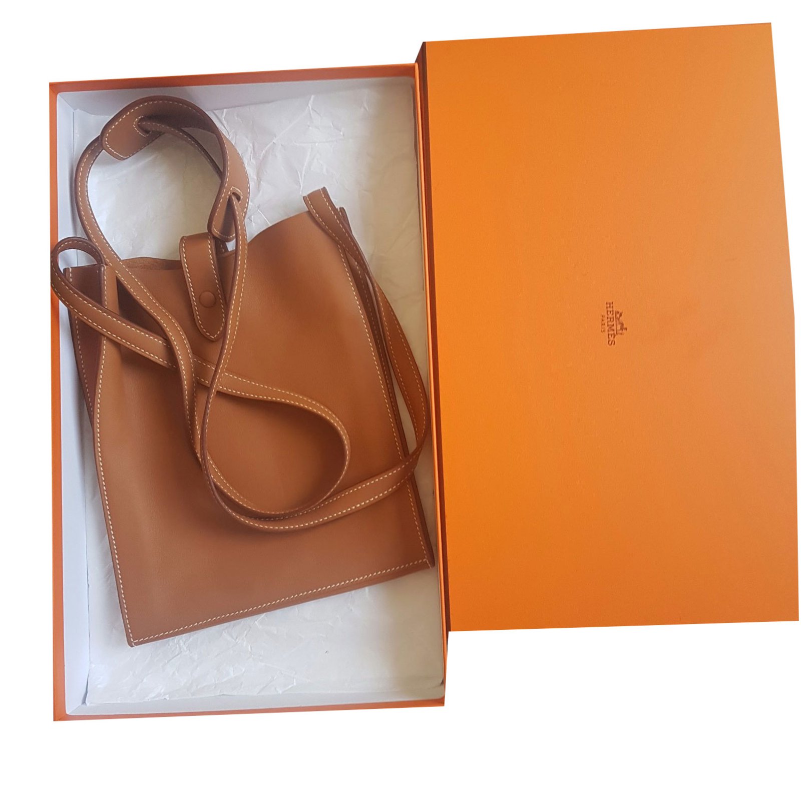 Sac à dépêches Hermès Hermes Beige Leather ref.229089 - Joli Closet
