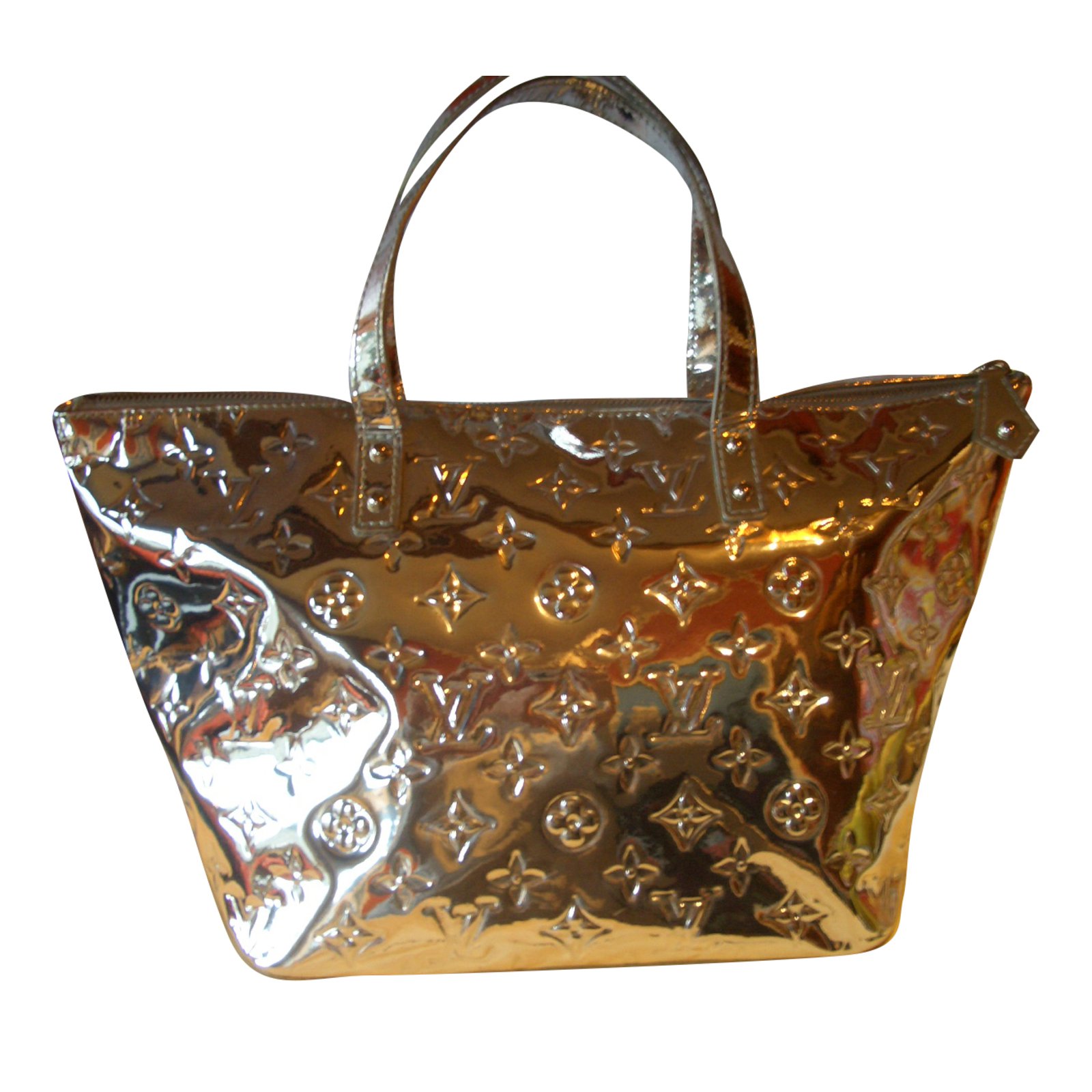 Louis Vuitton Bellevue mirror Handbags Leather Silvery ref.51225 - Joli Closet