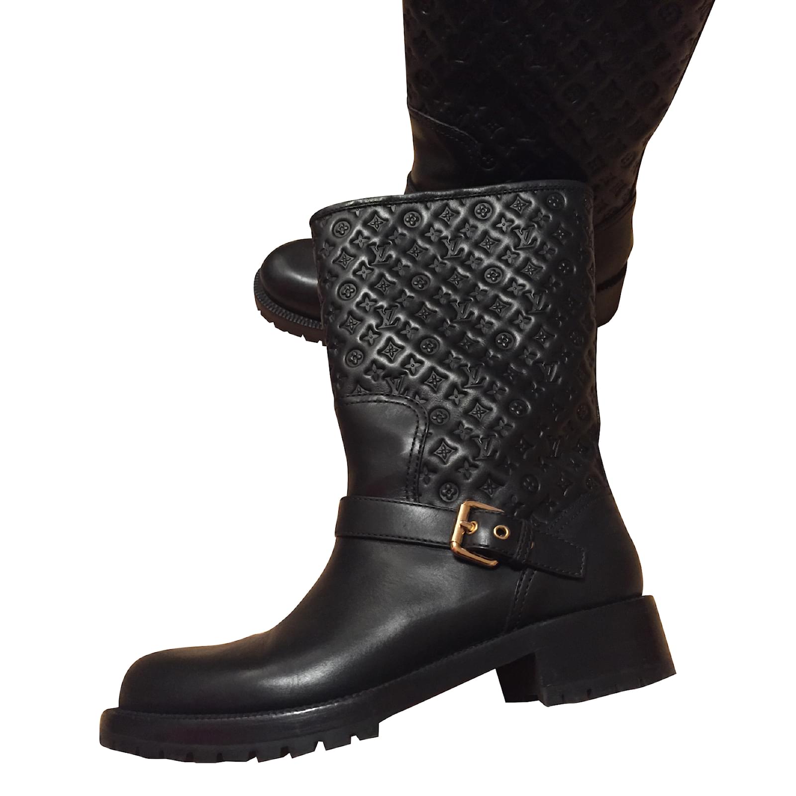 lv black boots