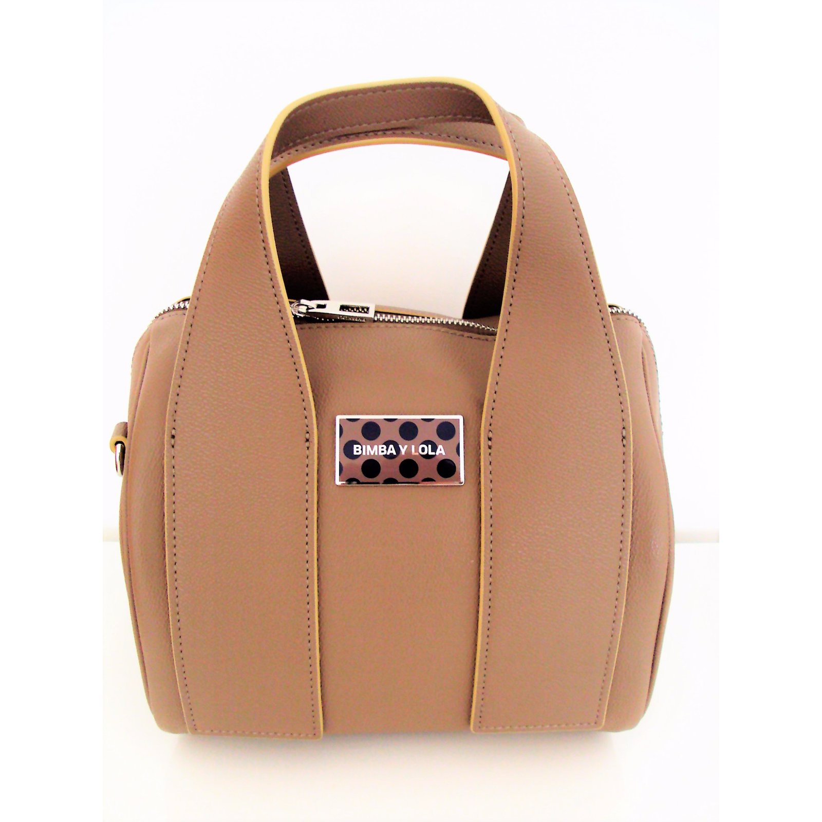 capoc trabajo duro Enfermedad infecciosa Bimba & Lola - handbag Sand Leather ref.52157 - Joli Closet