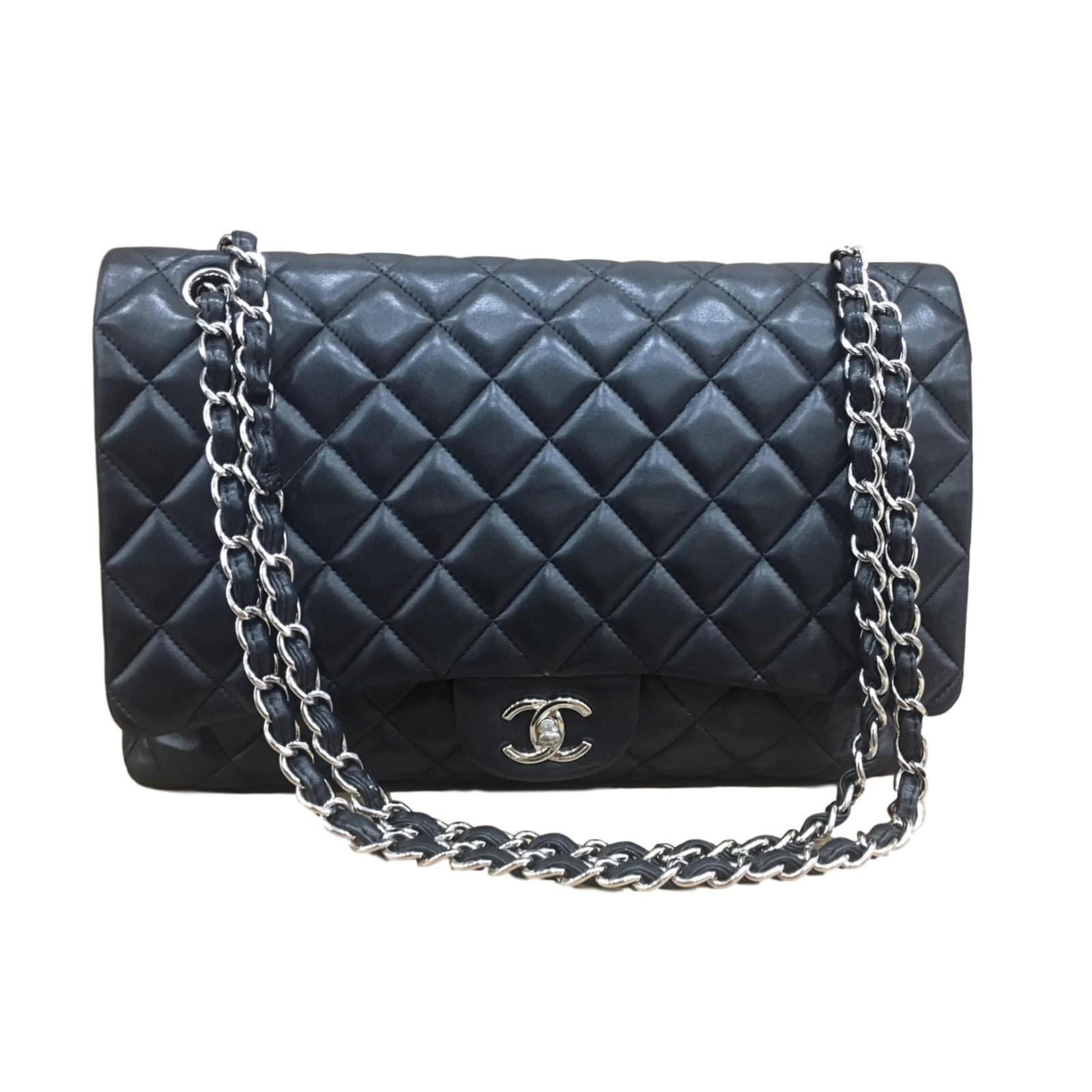 timeless jumbo chanel