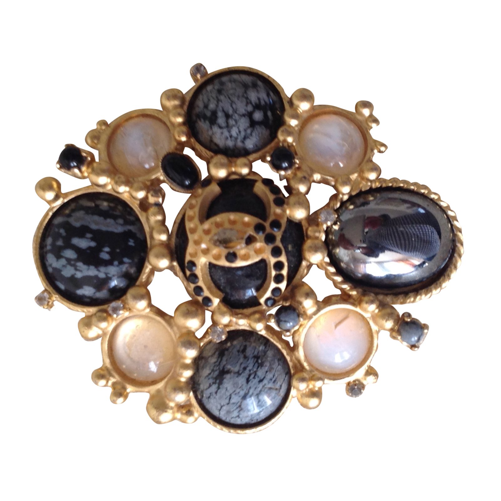 Chanel Pins & brooches Black Metal ref.54572 - Joli Closet