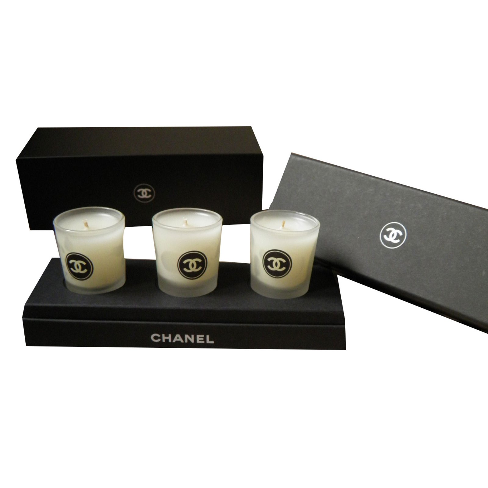 Chanel 3 scented candles ref.57087 - Joli Closet
