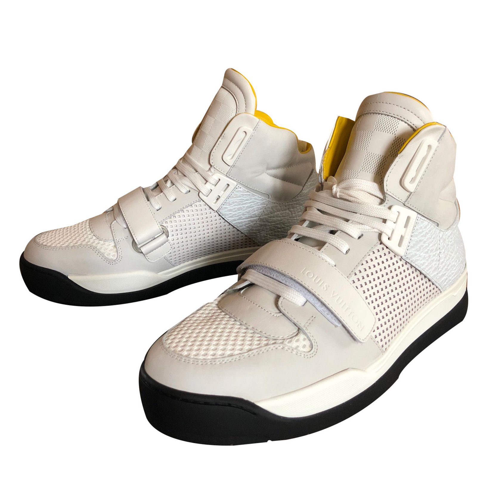 Baskets homme Louis Vuitton Sneakers Cuir,Autre Blanc ref.58468 - Joli Closet
